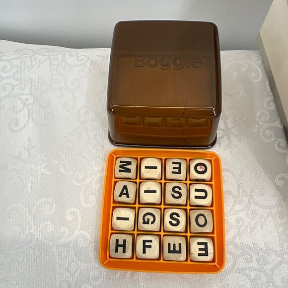 Vintage Parker Brothers Boggle Hidden Word Game Classic Family Board Game - Picture 7 of 7